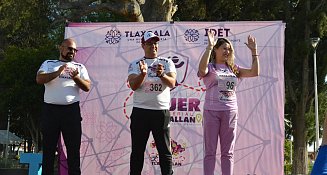 Más de 500 corredores en la "Carrera Estatal de la Mujer" en Tetla, Tlaxcala