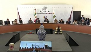 Descartan despidos masivos por cambio de gobierno en Puebla