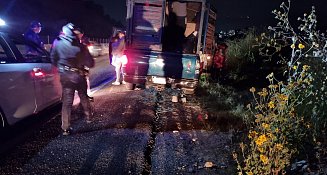 Familia poblana es asaltada en Periférico de Tlaxcala tras quedar varada por falla en su camioneta