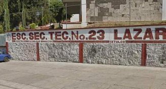 Conflicto en Escuela Secundaria Técnica 23: Padres rechazan uniforme de gala