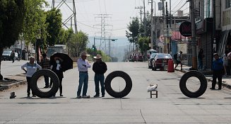 Bloqueo de ejidatarios en Valsequillo y Las Torres supera 24 horas; exigen pago por tierras expropiadas