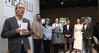 Apertura de nuevos negocios impulsará la revitalización del Centro Histórico de Puebla: Pepe Chedraui