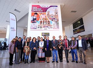 Inauguran mural "Interconectando Culturas" en aeropuerto internacional Hermanos Serdán