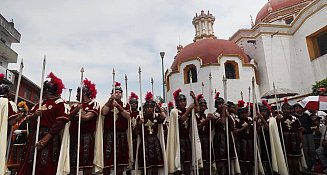 Saldo blanco durante tradicional Viacrucis en Chiautempan 