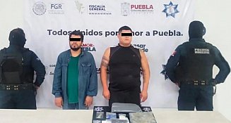 Detienen a dos presuntos narcomenudistas en Tehuacán