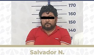 Detienen en flagrancia a presunto distribuidor de droga en Acatzingo