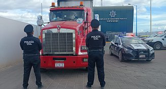 Policía de Coronango recupera tráiler robado en el EdoMex