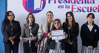 Fomenta Lupita Cuautle el rendimiento escolar con apoyos y talleres