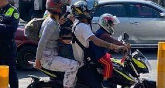 Diputados aprueban reforma que prohíbe viajar en moto a menores de 12 años 