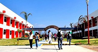 La UPTx celebra 20 años: inaugura Centro Integral de Mecatrónica único en la región