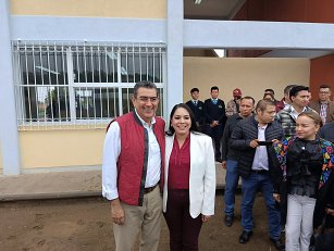 Sergio Salomón Céspedes reconoce gestión de Tonantzin Fernández para construcción del Telebachillerato N°40 en San Pedro Cholula