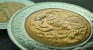 El peso mexicano pierde valor frente al dólar por tercera jornada consecutiva