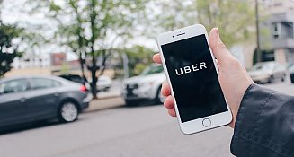 Denuncia contra Uber por servicio ilegal en motocicleta