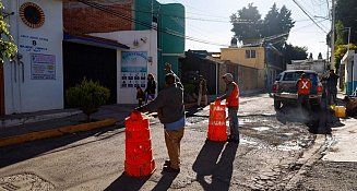 Inician reparaciones en calle Justo Sierra tras quejas de vecinos