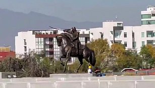 Gobierno de Puebla instala estatua de Ignacio Zaragoza en para el Distribuidor Vial Periférico Ecológico-Vía Atlixcáyotl