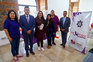 El foro "Mujeres, Voces Unidas Por la Paz", un espacio para orientar a las y los jóvenes