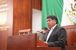 Diputado propone límite de edad para notarios en Tlaxcala: ¿qué implica?