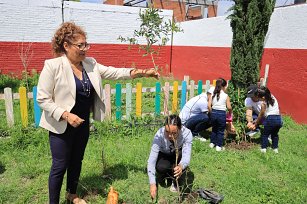 Con jornadas de reforestación SMDIF Cuautlancingo conmemora el Día Mundial del Medio Ambiente