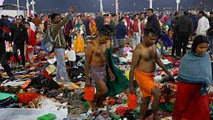 Tragedia en India: estampida en Maha Kumbh Mela deja decenas de muertos