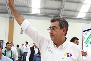 Gobernador de Puebla inicia gira de despedida a menos de tres meses de concluir funciones