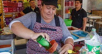 Ayuntamiento de Puebla decomisa puestos de venta de alcohol durante celebraciones de El Calvario