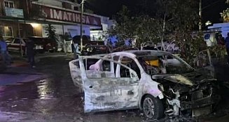 Delincuentes incendian taxis en Veracruz como represalia por detenciones