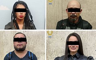 Detienen a cuatro personas por tomar fotos en ropa interior en el Metro de CDMX