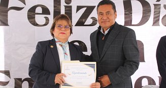 Reconoce Armando Aguirre a las enfermeras y enfermeros de Coronango