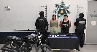 Pareja detenida en Atlixco por intercambio de drogas en colonia Tehuixpango