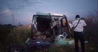 Tragedia en la carretera Acapulco-Zihuatanejo: 7 fallecidos y 32 heridos