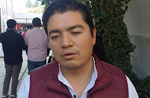 Vecinos de Amaxac exigen un cambio: denuncian abusos del alcalde Mauricio Pozos