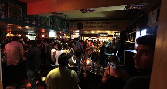 Alcalde de Puebla apoya nueva regulación de antros y bares para mayor seguridad