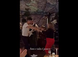 Cristiano Ronaldo celebra su 40 cumpleaños bailando con su madre