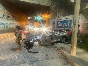 Accidente en Cuautlancingo deja  solo daños materiales