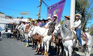 Vive la Gran Cabalgata de Acuitlapilco: Tradición, Fe y Cultura Tlaxcalteca