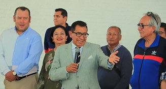 Universidad de Tlaxcala celebra a hijos de trabajadores con alegría