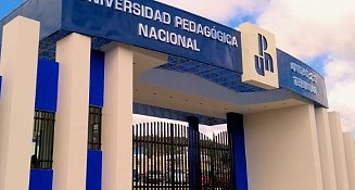 Estudiantes de la UPN 213 en Tehuacán bloquean carretera exigiendo diálogo y transparencia