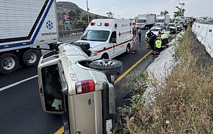 Trabajador arrollado en accidente en México-Querétaro; caos vial en km 162