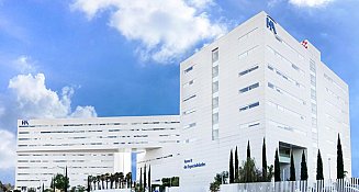 Hospital Ángeles suspende a médico tras denuncia por violencia familiar