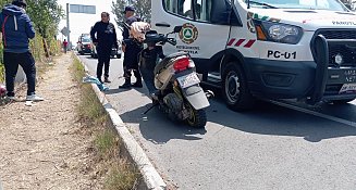 Bebé de un año resulta lesionado tras caída de motoneta en Panotla; viajaba sin casco de seguridad