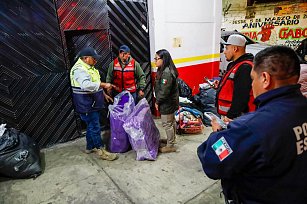 Migrantes de la caravana “Dios es amor” encuentran refugio en Xaloztoc rumbo al centro de México