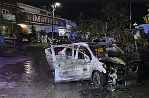 Delincuentes incendian taxis en Veracruz como represalia por detenciones