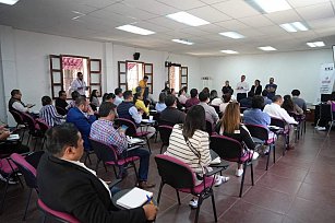 Capacitan a candidaturas para el Proceso Electoral Local Extraordinario 2024-2025