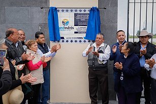 Inaugura Edmundo Tlatehui primera etapa del Panteón Municipal Sagrado Corazón de Jesús en Santa María Tonantzintla