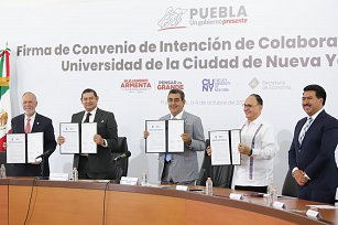 Puebla firma convenio con Universidad de Nueva York para impulsar la educación