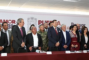 Puebla construirá nuevas universidades para impulsar la educación y salud