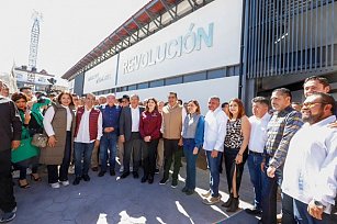 Gobernador inaugura rehabilitación de mercados en Calpan y Zacatlán