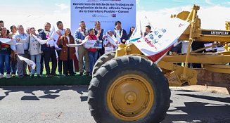 Gobernador inaugura obra de ampliación en carretera a Canoa