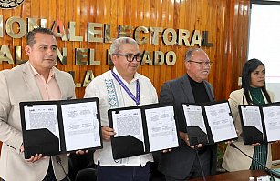 Instituciones firman convenio para instalar 659 casillas en Tlaxcala