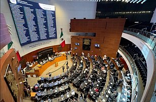 Senado pospone ley de telecomunicaciones para incluir más voces